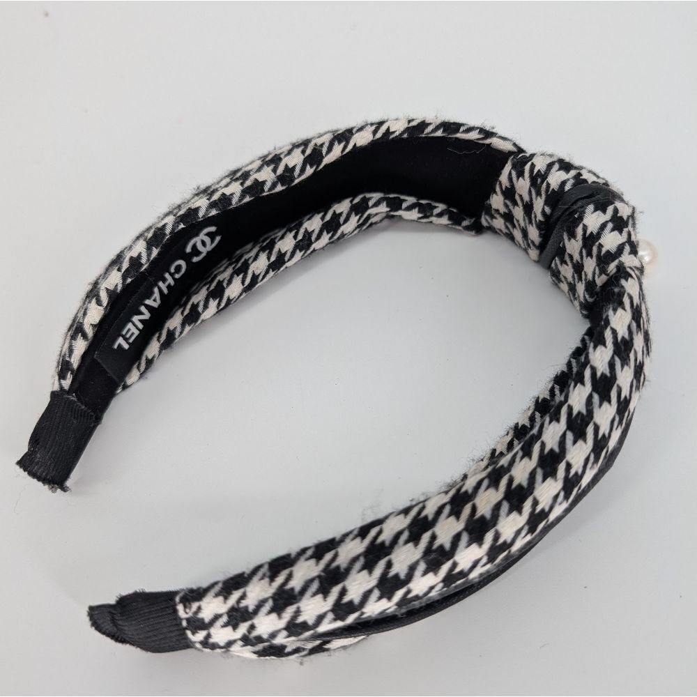 Chanel Headband - Picture 10 of 12
